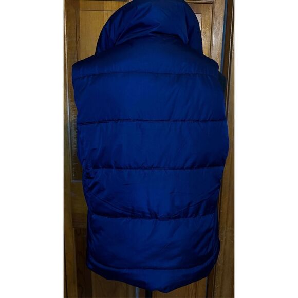 Old Navy Dark Blue Puffer Sleeveless Vest Size Large - Picture 2 of 6